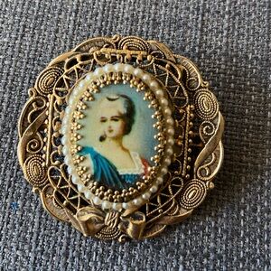 Vintage Late 19th Century Brooch